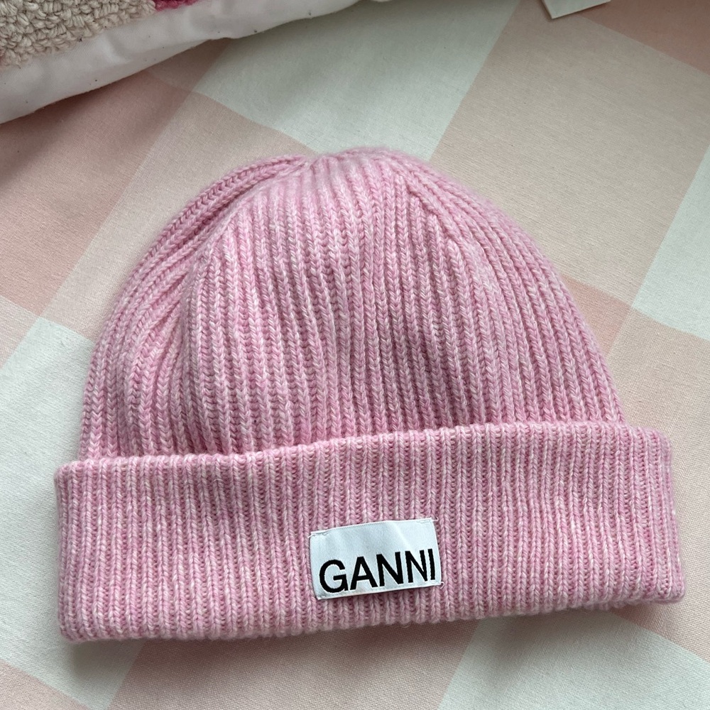 GANNI pink beanie